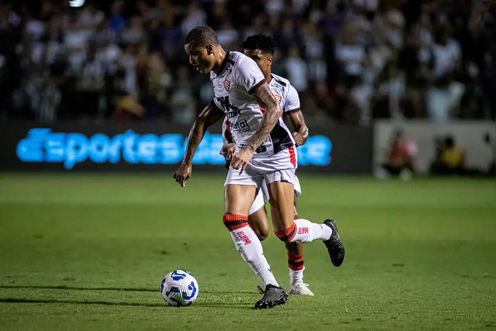 Janderson foi o centroavante titular do Vitória em dois dos últimos quatro jogos