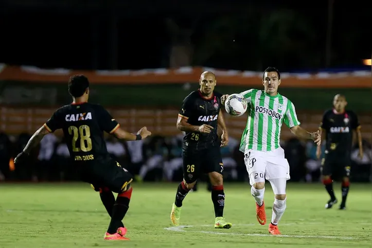 Vitória 0x1 Nacional de Medellin - Sul-Americana 2014