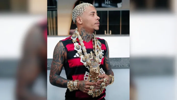 Conheça as músicas do MC Poze que fazem apologia ao crime organizado