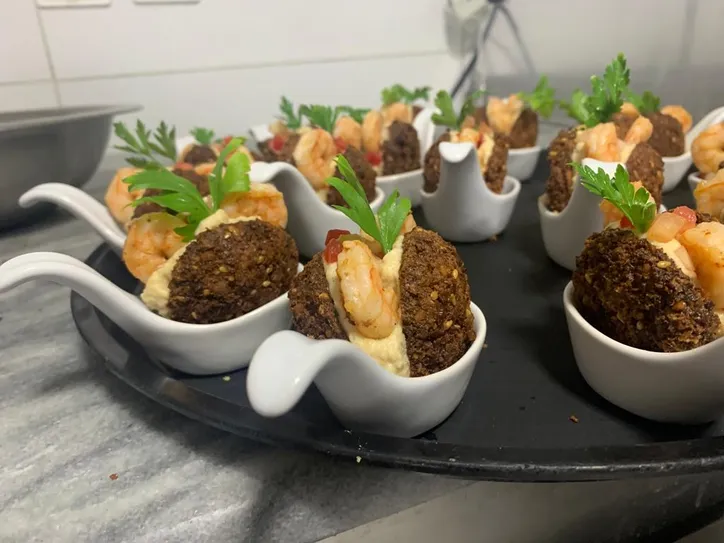 Os bolinhos de grão-de-bico estão participando do Festival Gastronômico do Shopping da Bahia