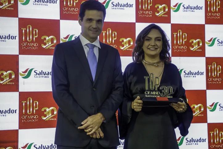 Norberto Odebrecht Neto e Marianna Muniz, gerente de Marketing do shopping