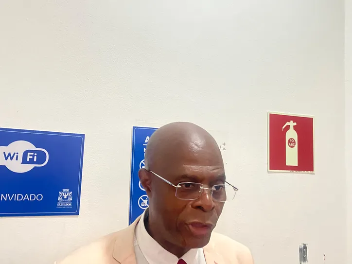 Imagem ilustrativa da imagem Invasão à Câmara deve virar CEI; vereador Hamilton Assis é alvo