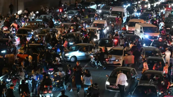 Transito gerado pela comemoração dos torcedores
