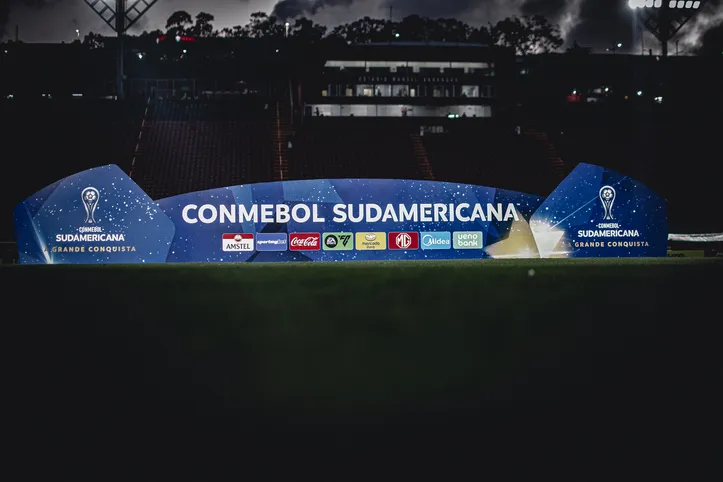 Vitória só depende de si mesmo para seguir na Copa Sul-Americana