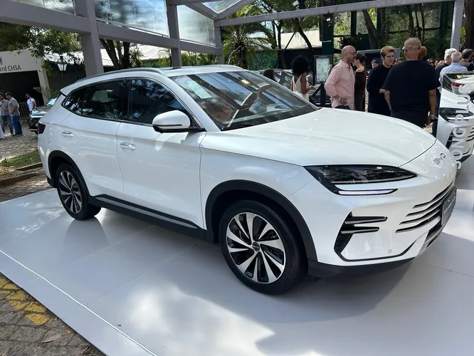 Com direito a test drive, BYD lança novos modelos da linha Song Plus
