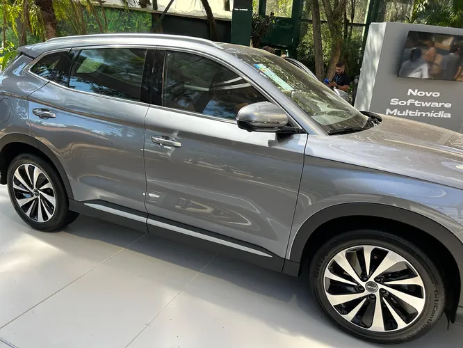 Com direito a test drive, BYD lança novos modelos da linha Song Plus