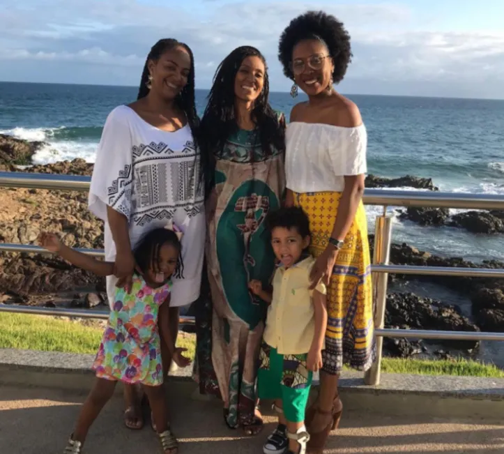 As mulheres Swahili e seus filhos