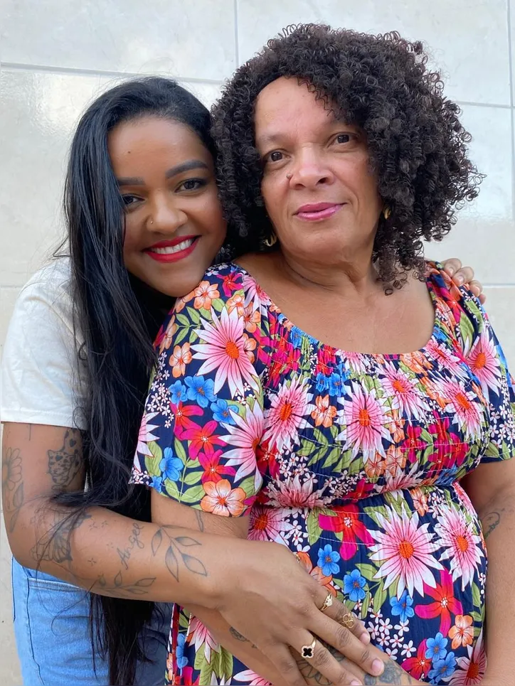 Relação de amor e filha é de amor, respeito e cumplicidade
