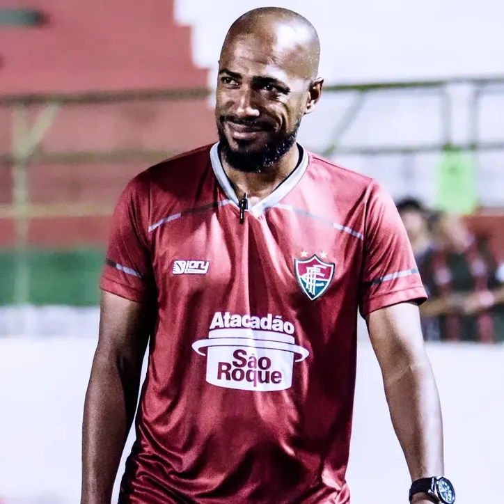 Edu Silva, técnico do Flu de Feira