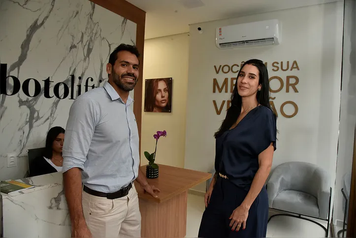 Viviane e Mauricio investiram na franquia Botolifting