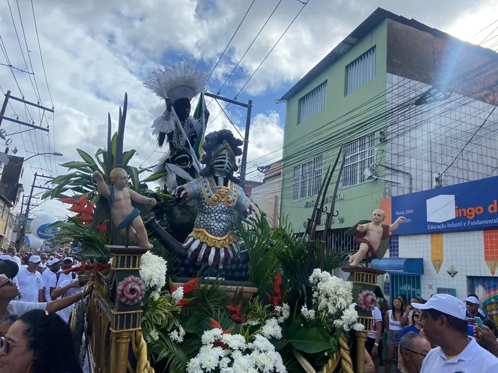 Imagem ilustrativa da imagem Cabocla e Caboclo de branco exaltam cultura da paz