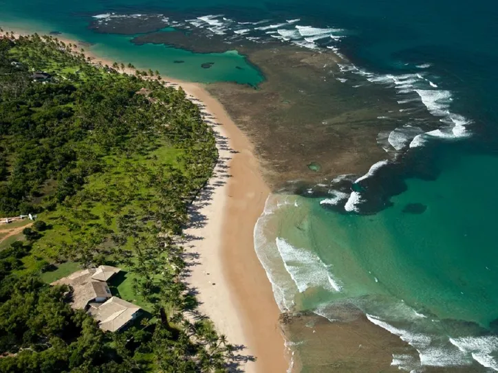 Taipu de Fora na Península de Maraú, na Costa do Dendê