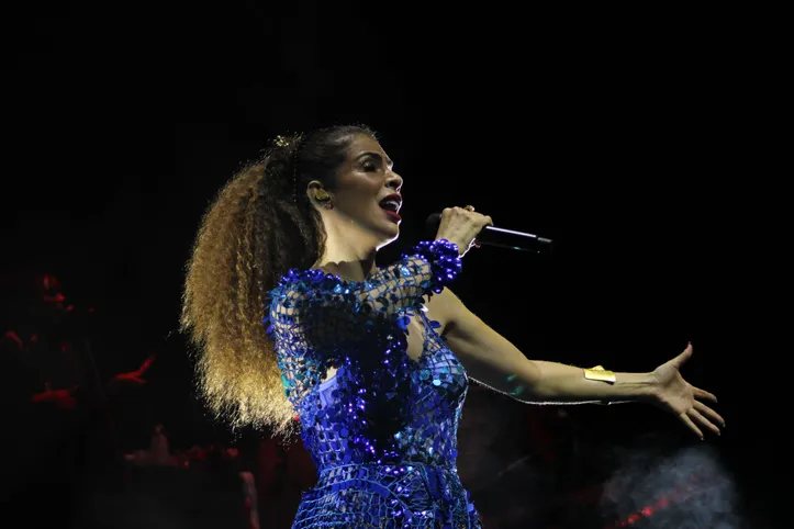 Vanessa da Mata na Concha Acústica do Teatro Castro Alves (TCA)