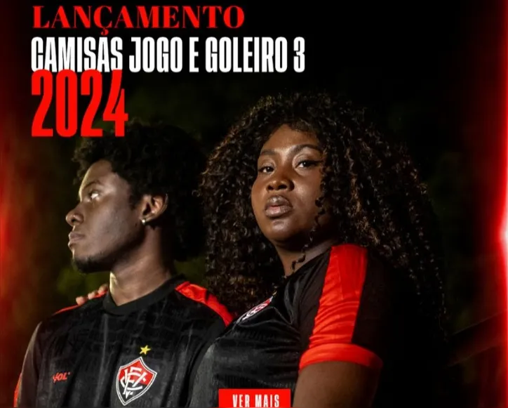 Casal rubro-negro posa para divulgação do terceiro uniforme do time