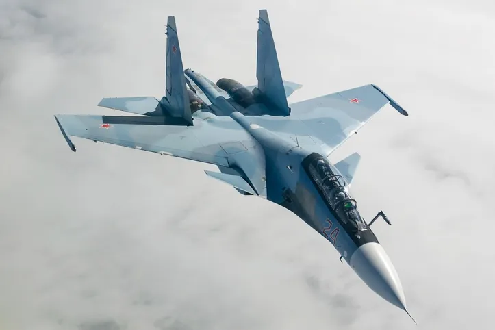 Caça Sukhoi Su-30