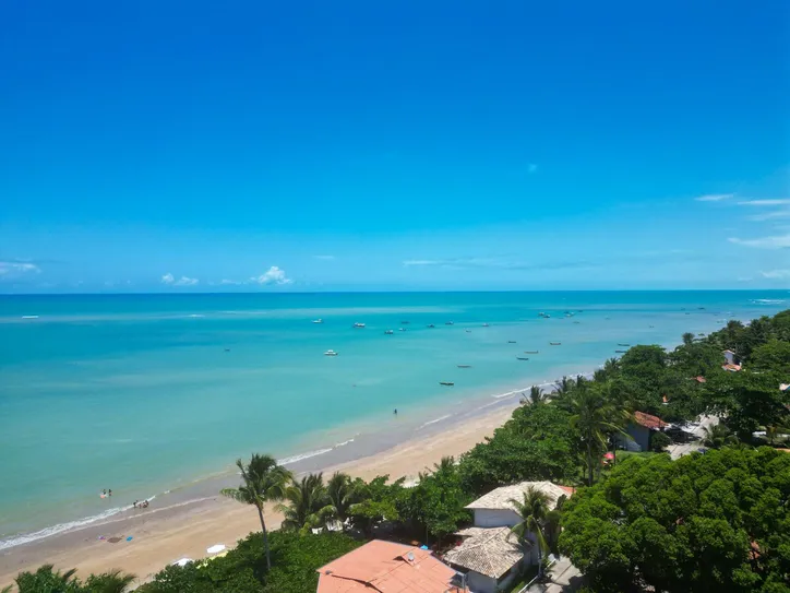 Imagem ilustrativa da imagem Cumuruxatiba: Refúgio Natural no Litoral Sul da Bahia