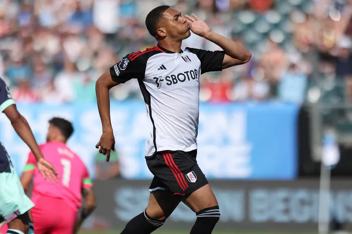 Imagem ilustrativa da imagem Especulado no Bahia, atacante vira alvo de rival no Brasileirão