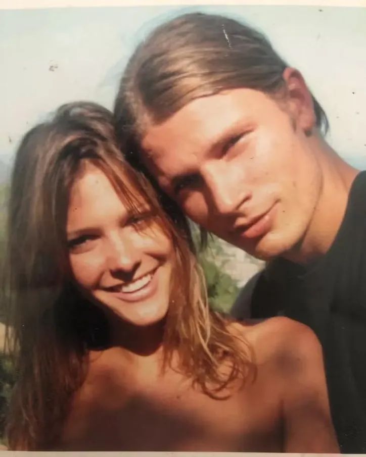 Juntos há cerca de 20 anos, Fernanda e Rodrigo são pais de três filhos.