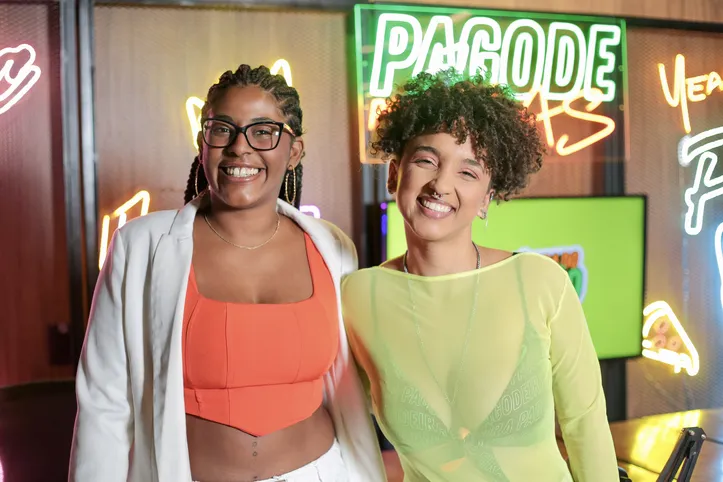 Beatriz Almeida e Joyce Melo, fundadoras do projeto Pagode por Elas
