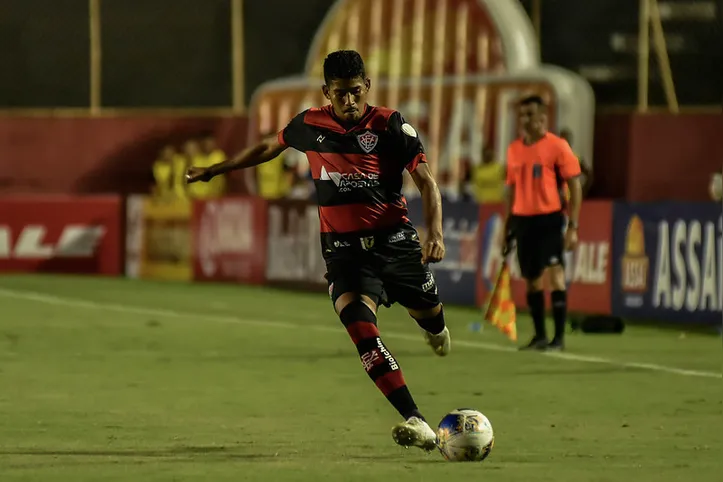 Anmerson Soares entrou no segundo tempo diante do Altos
