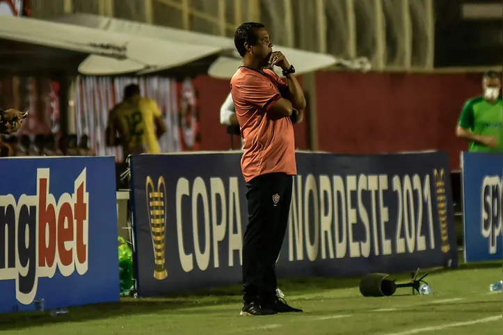 Rodrigo Chagas comandou o Vitória na Copa do Nordeste de 2021