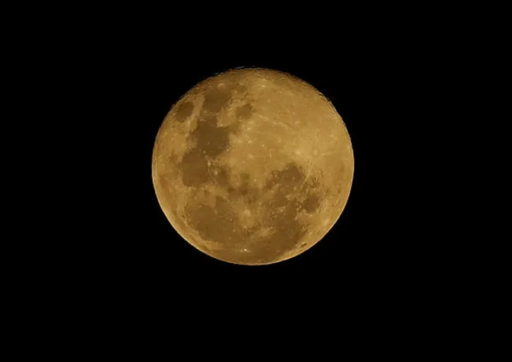 Marés da Lua influenciaram na enrgia rotacional da Terra