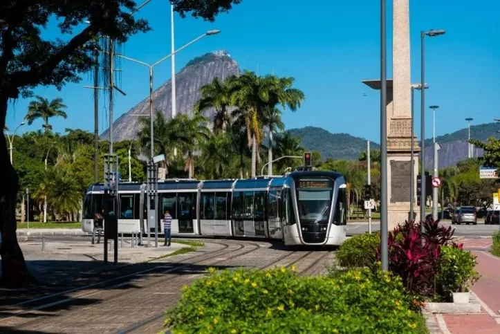 Imagem ilustrativa da imagem VLT de Salvador será como o VLT Carioca? Entenda como deve funcionar
