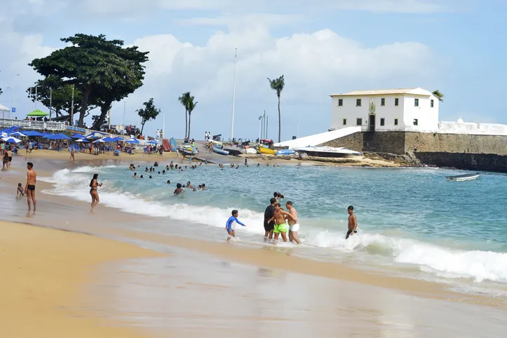 Praia do Porto da Barra, em Salvador