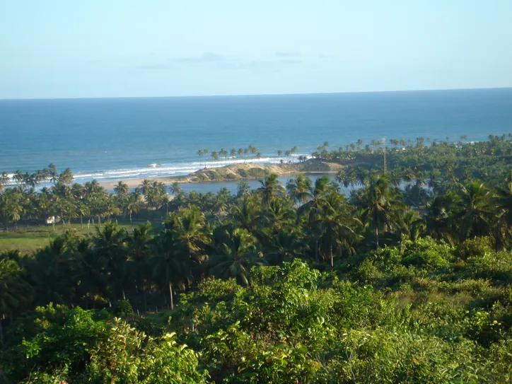 Praia da Barra do Itariri, no municipio do Conde-BA