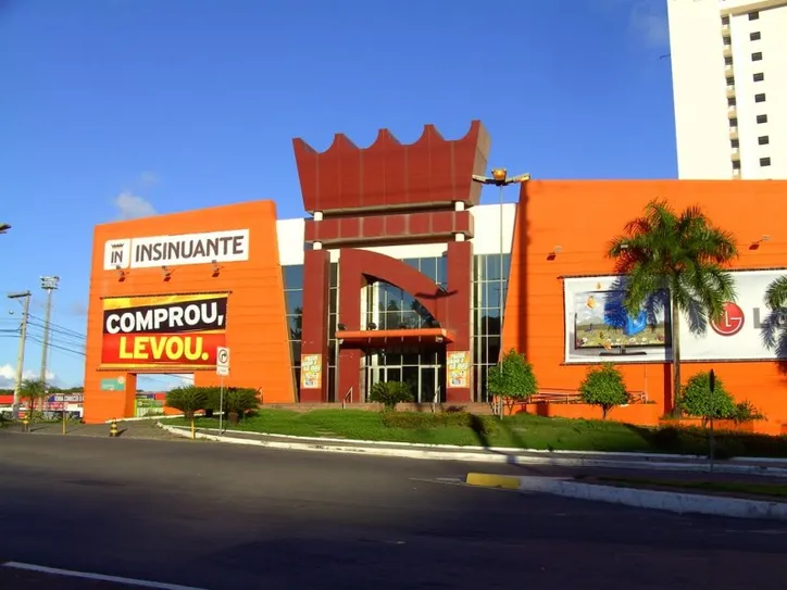 Insinuante, loja de móveis e eletrodomésticos, chegou ao fim
