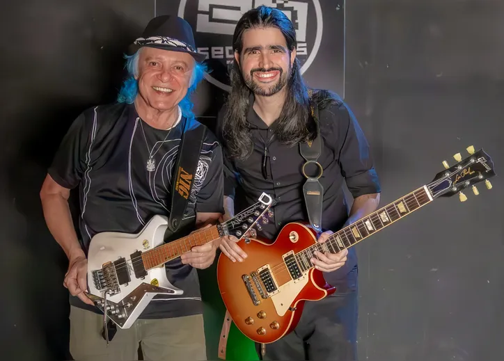 Imagem ilustrativa da imagem Armandinho e Eric Assmar lançam álbum e celebram a guitarra baiana