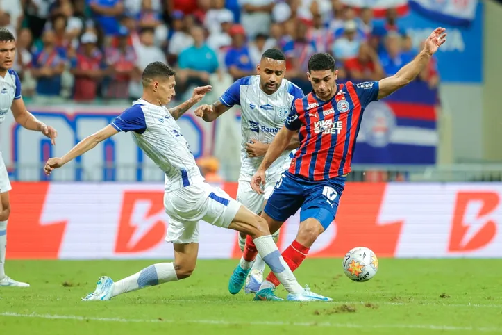 Bahia vence o Confiança na Fonte Nova