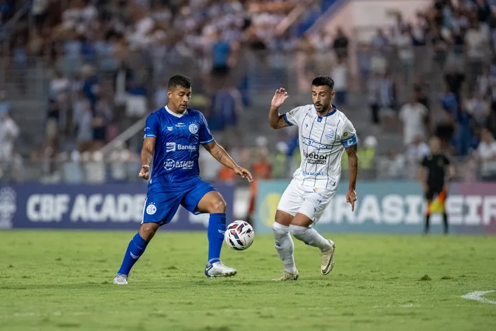 Duelo entre CSA e Confiança