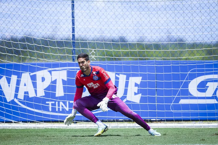 Ronaldo em treinamento pelo Bahia