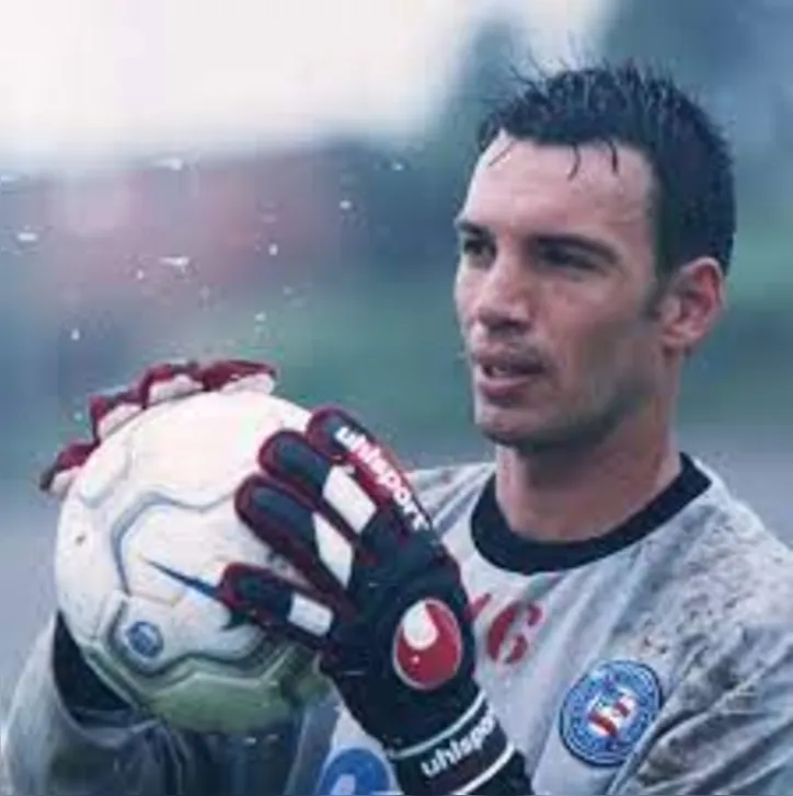 Emerson Ferretti foi vencedor da Bola de Prata no Brasileirão de 2001