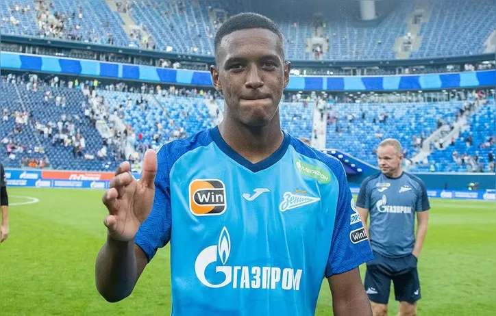 Robert Renan pelo Zenit
