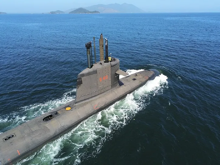 Submarino Riachuelo (S-40), primeiro obtido no Programa de Desenvolvimento de Submarinos