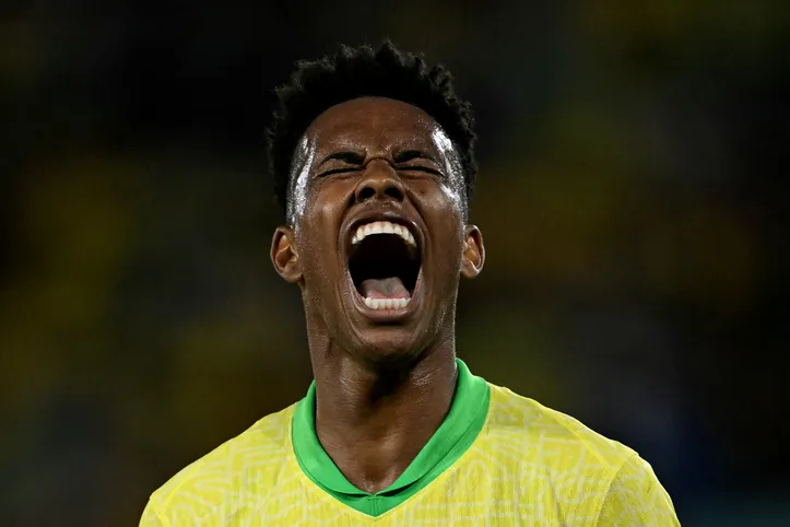 Estêvão pela Seleção Brasileira
