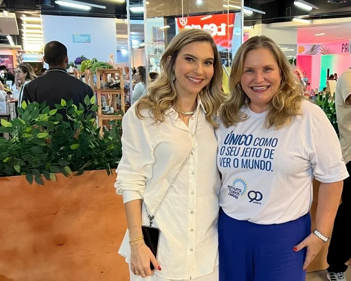 Lara Kertész e Consuelo Alban (ICB) comemoram parceria na Pop Up Shop