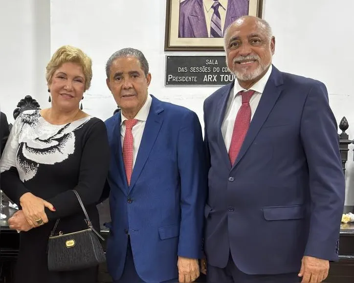 Magda, Jorge e o presidente do Instituto dos Advogados da Bahia, Antonio Menezes