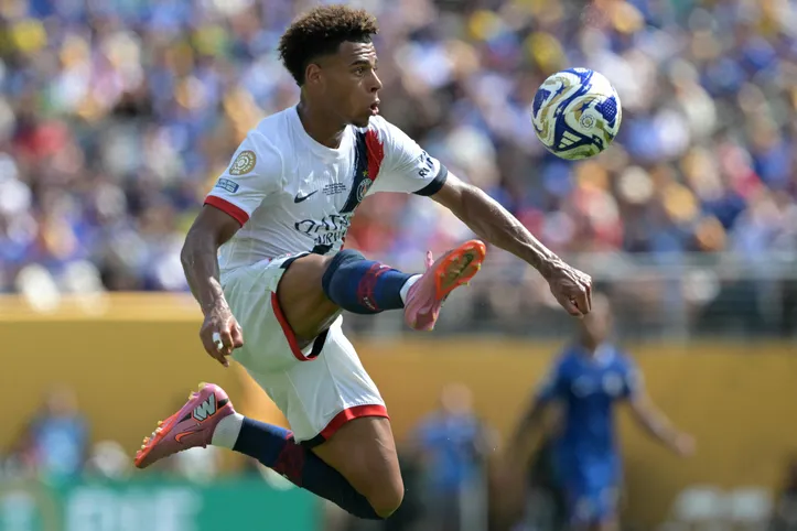 Doué na final do Mundial de Clubes pelo PSG