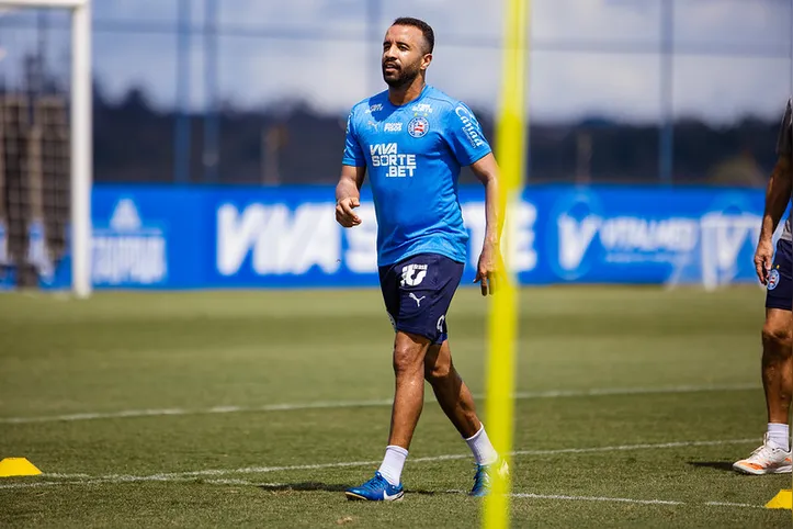 Caio Alexandre, volante do Bahia