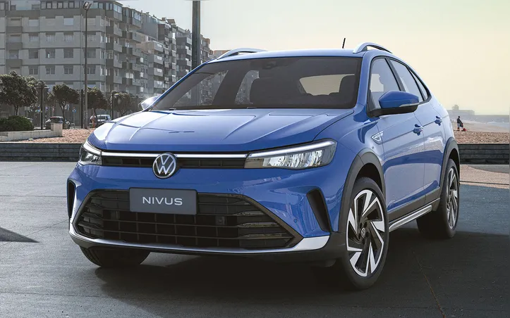 Volkswagen Nivus em versão de 2025 conta com um sistema multimídia com conexão com a internet
