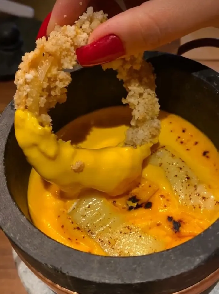 Imagem ilustrativa da imagem Do suíço ao nordestino, o fondue está na mesa dos baianos