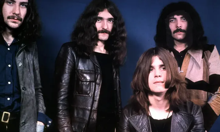 Banda Black Sabbath (antes eram "Earth")