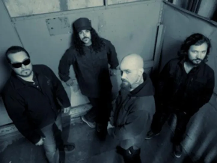 banda Kyuss, pioneira do stoner metal nos anos 1990