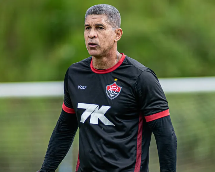 Itamar Ferreira, preparador de goleiros do Vitória