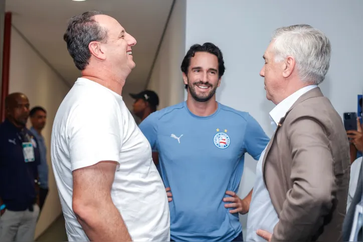 Rogério Ceni e Ancelotti antes da bola rolar para Bahia e Santos