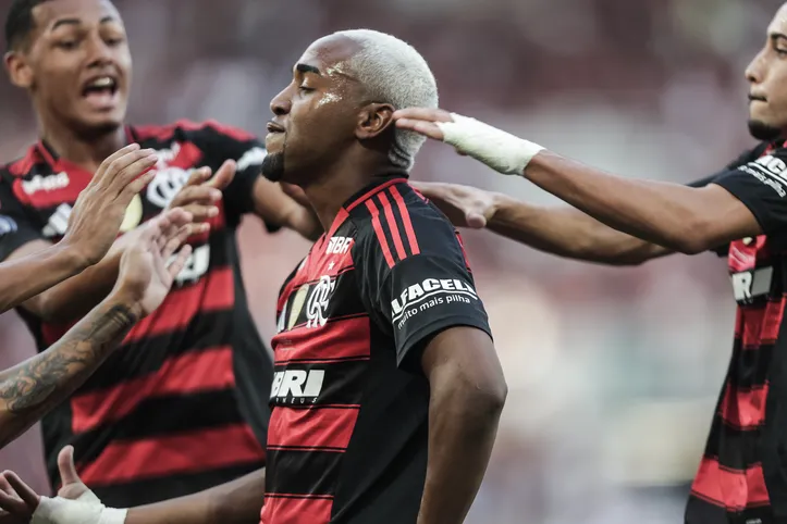 Lorran fez o primeiro do Flamengo