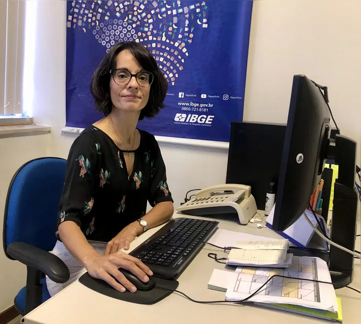 Mariana Viveiros, supervisora de disseminação de informações do IBGE aponta baixa natalidade e migração como motivos para queda populacional em Salvador